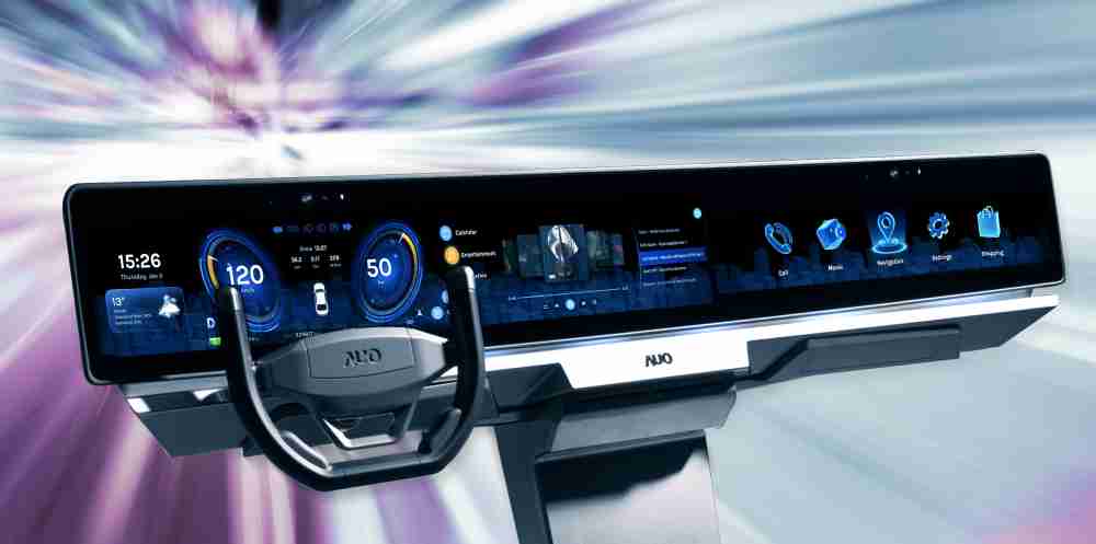 NG大舞台开拓前瞻显示技术创新应用，，，结合优异整合设计能力，，，，开发智能车载FIDM Plus一体化显示方案，，，，让驾驶操作与车内娱乐体验再进化