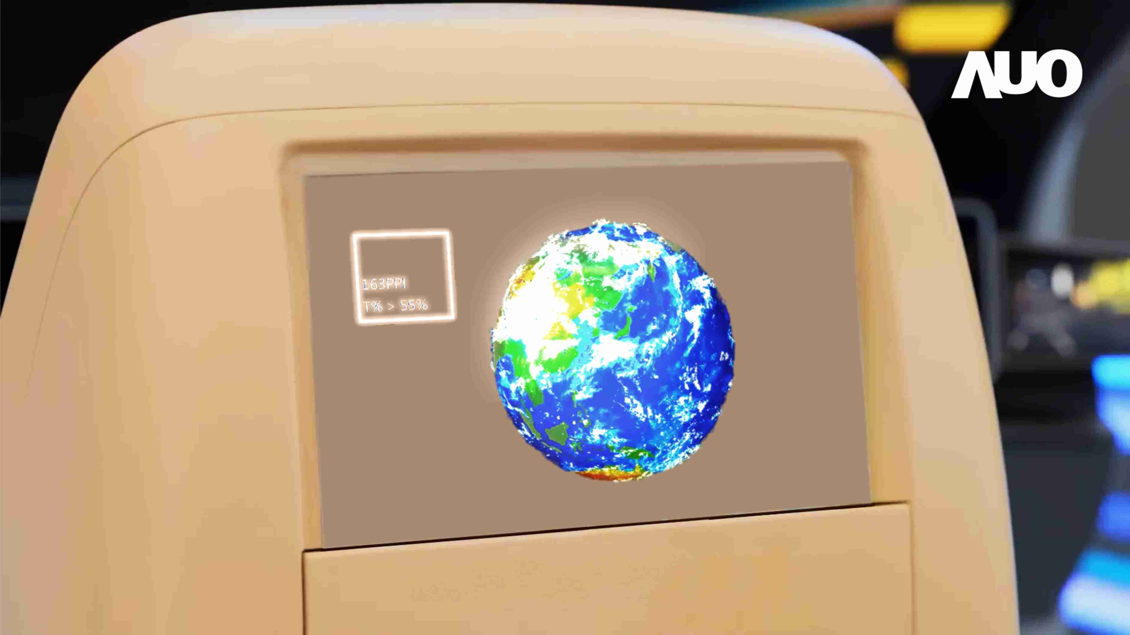 NG大舞台突破设计与制程挑战，，推出全球最高分辨率163ppi的13.5吋透明Micro LED面板，，并积极布局智能车市场，，，，以期拓展透明显示应用的可能性